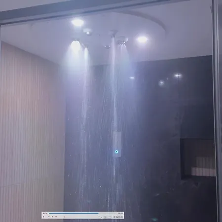 Eden De Roques فندق مبيت وإفطار