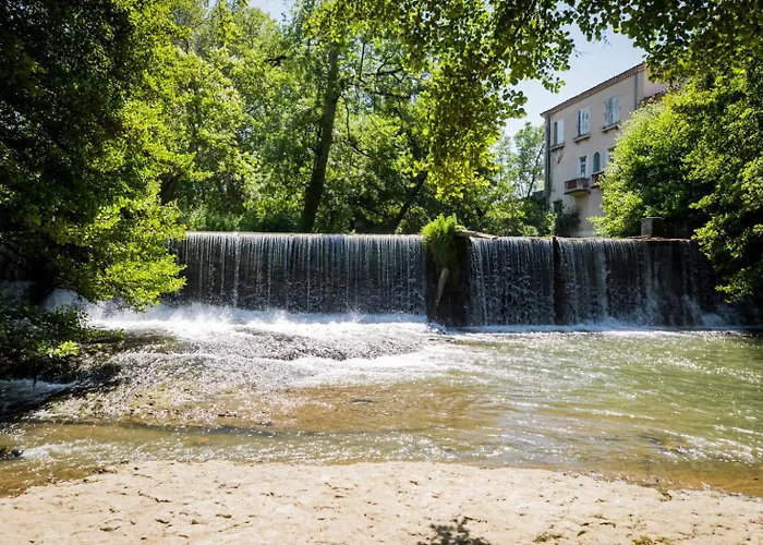 ベッド・アンド・ブレックファスト Eden De Roques 4*