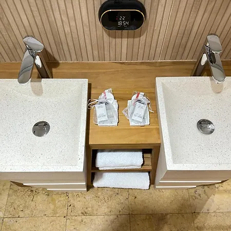 Eden De Roques 4* Καστρ