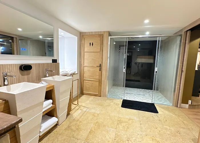 Eden De Roques Castres (Tarn)